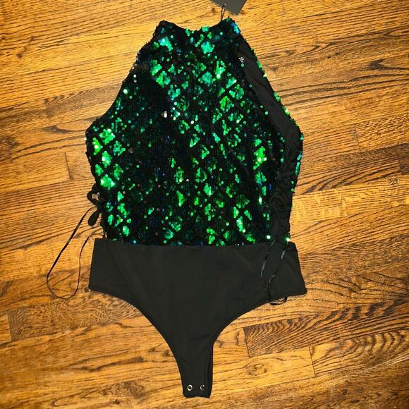 New Pretty Little Thing Body Suit - Picture 1 of 5